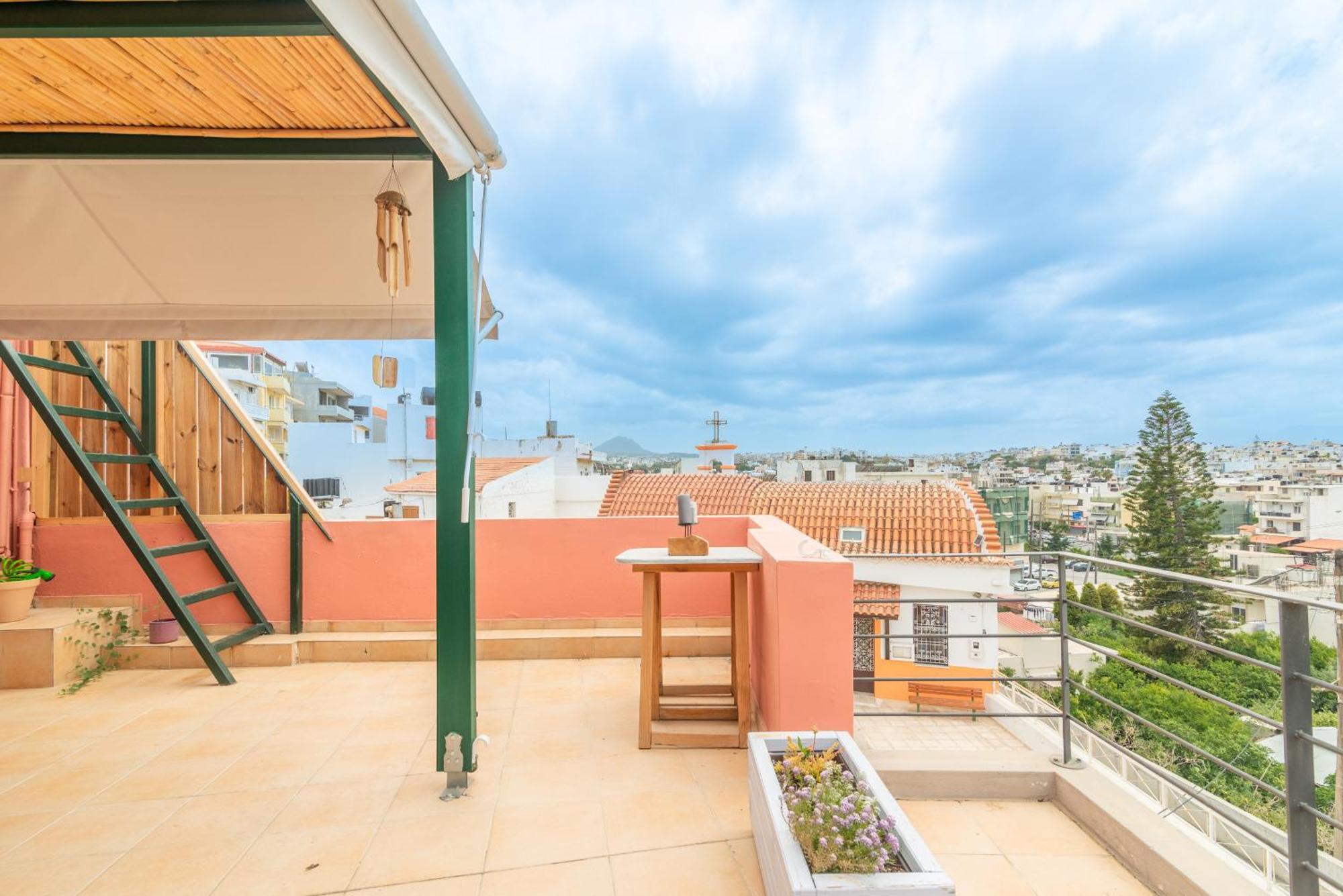 City Loft Near The Airport With Seaview Ηράκλειο Κρήτης Εξωτερικό φωτογραφία